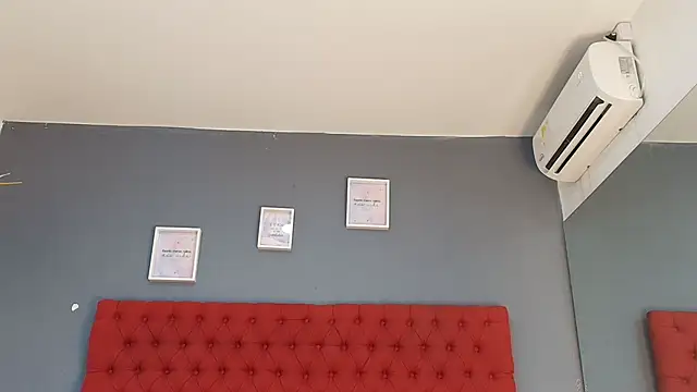 Snapshot of JOCELYN_SANTANA1 chatting on 11/09/25, 12:14 JOCELYN SANTANA1 online show from 11/09/25, 12:14