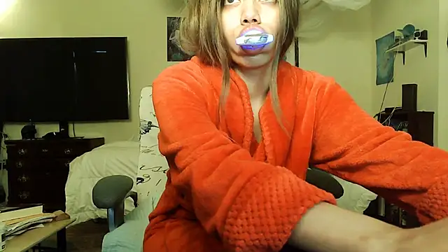 PolinaLoveX online show from 02/05/25, 10:55