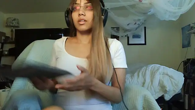 PolinaLoveX online show from 03/01/25, 04:22