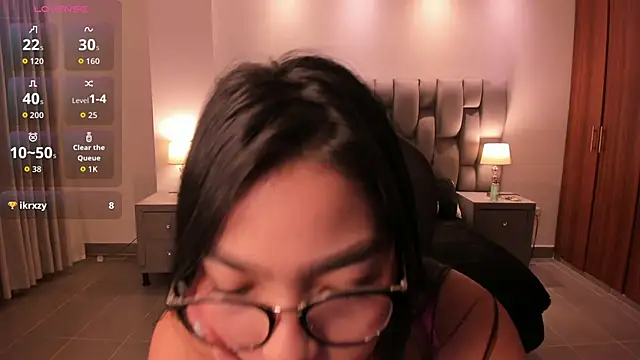 alessia will online show from 09/23/25, 03:53