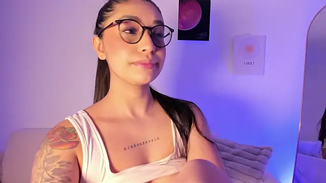 sensualhaven  online show from 11/30/25, 12:47