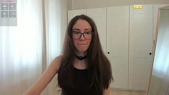 snowiie online show from 10/10/25, 11:53