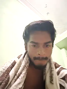 Snapshot of Vamshihyd chatting on 07/11/26, 01:41 Vamshihyd online show from 07/11/26, 01:41