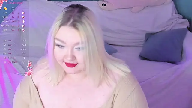 LilyBelll online show from 02/15/25, 04:45