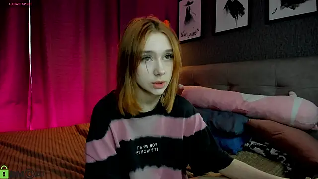 Snapshot of Lesi_Moonie01 chatting on 05/11/26, 09:04 Lesi Moonie01 online show from 05/11/26, 09:04