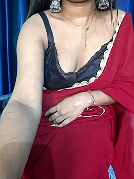 Snapshot of Lufi_2 chatting on 09/12/25, 06:19 Lufi 2 online show from 09/12/25, 06:19