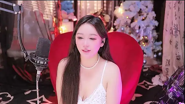 Missy Nana21 online show from 10/04/25, 03:54