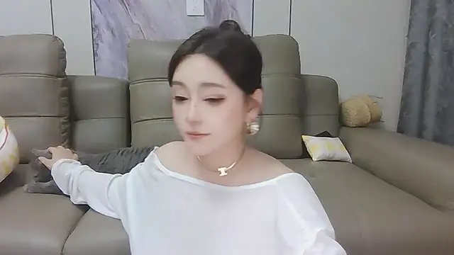 Snapshot of Missy_Nana21 chatting on 07/19/26, 04:00 Missy Nana21 online show from 07/19/26, 04:00