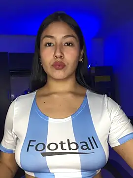 EmmaRossem online show from 12/01/25, 07:30