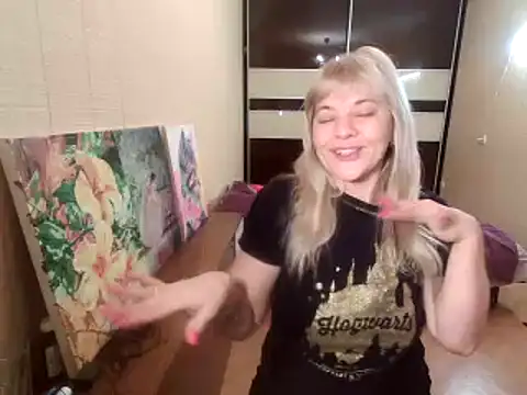 Lia Laguna77 online show from 01/22/25, 07:24