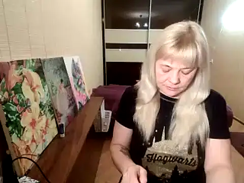 Lia Laguna77 online show from 02/03/25, 05:35