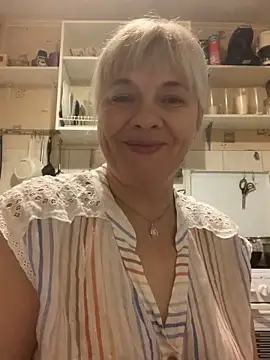 Lia Laguna77 online show from 02/11/25, 03:51