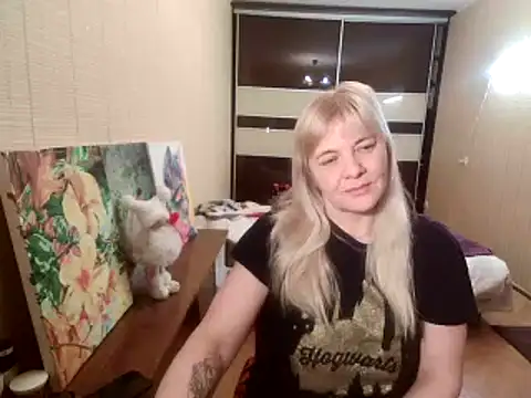 Lia Laguna77 online show from 02/22/25, 10:09