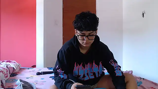 Snapshot of SHARLOTTE_MORGAN chatting on 02/01/25, 04:22 SHARLOTTE MORGAN online show from 02/01/25, 04:22