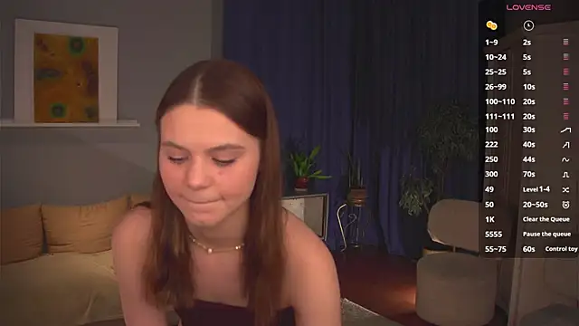 Snapshot of its_me_lissa_ chatting on 10/23/25, 01:43 its me lissa online show from 10/23/25, 01:43