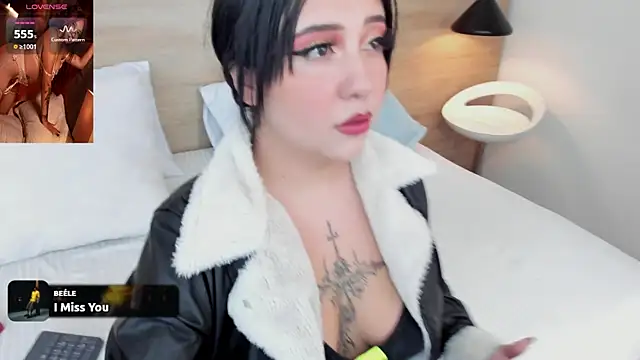 Snapshot of Megansttein_ chatting on 03/10/25, 07:18 Megansttein  online show from 03/10/25, 07:18