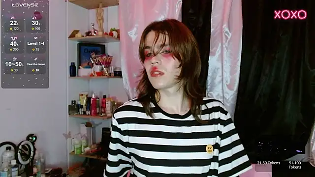 Snapshot of shun_sun chatting on 03/20/25, 05:13 shun sun online show from 03/20/25, 05:13