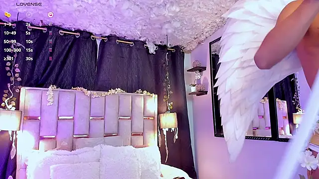 Nathan Smith  online show from 10/31/25, 07:37