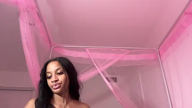 Snapshot of shandiloveslemonss chatting on 12/01/25, 11:15 shandiloveslemonss online show from 12/01/25, 11:15