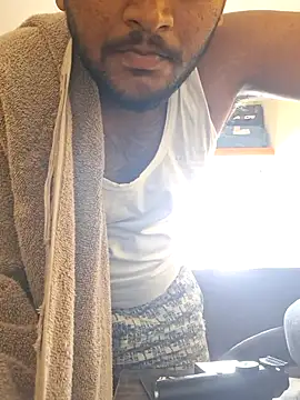 LundChodumera online show from 11/08/25, 07:52