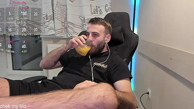 OtisRam online show from 09/15/25, 05:02