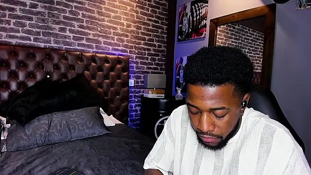 Drake Nassir4 online show from 12/16/24, 08:58