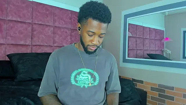 Drake Nassir4 online show from 12/21/24, 06:23