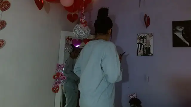 Kimandyuk online show from 02/15/25, 08:33