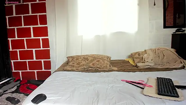 Kimandyuk online show from 11/11/25, 08:09