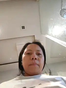 doggiepossession online show from 11/05/25, 06:35