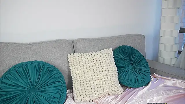 Snapshot of Megan_Lim chatting on 09/24/25, 11:35 Megan Lim online show from 09/24/25, 11:35