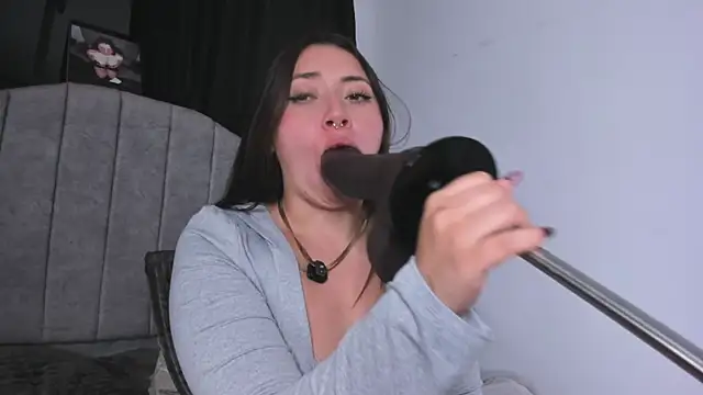 Mariana Castro9 online show from 07/07/26, 07:23