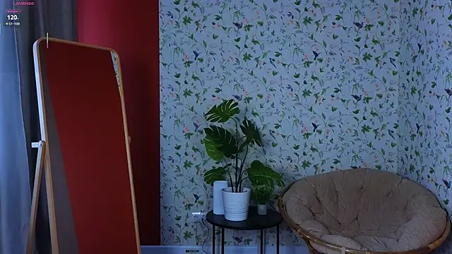 Snapshot of _Katie_Dierse chatting on 09/21/25, 09:44 Katie Dierse online show from 09/21/25, 09:44