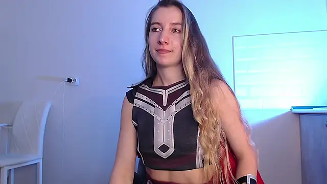 Eva Hailey  online show from 05/07/26, 04:51