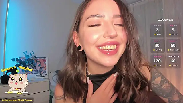 Snapshot of Oh_My_Dianee chatting on 09/23/25, 08:50 Oh My Dianee online show from 09/23/25, 08:50