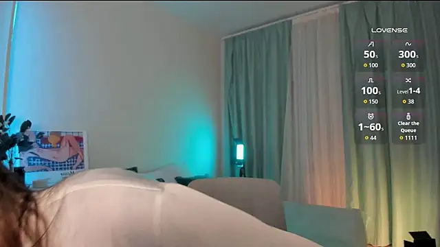 Snapshot of Oh_My_Dianee chatting on 11/25/25, 07:30 Oh My Dianee online show from 11/25/25, 07:30