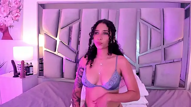  lanna jhonson  online show from 01/14/25, 05:45