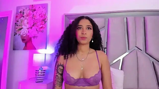  lanna jhonson  online show from 02/17/25, 06:04