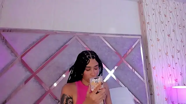  lanna jhonson  online show from 03/01/25, 12:01