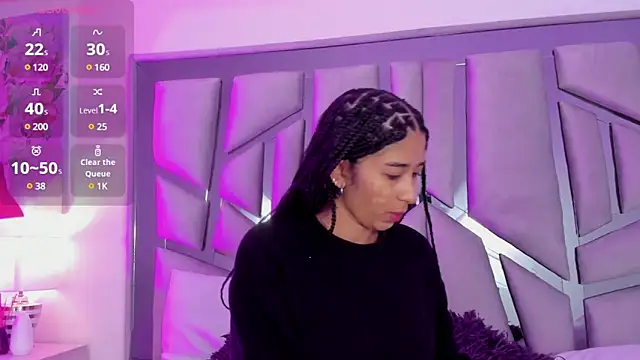  lanna jhonson  online show from 03/04/25, 11:51