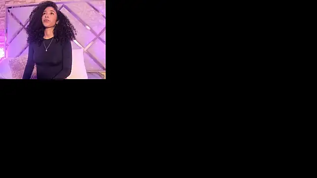  lanna jhonson  online show from 09/19/25, 03:30