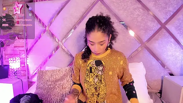  lanna jhonson  online show from 10/18/25, 12:35