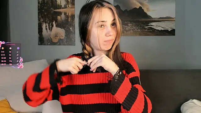GillianDowdey online show from 12/20/24, 01:58