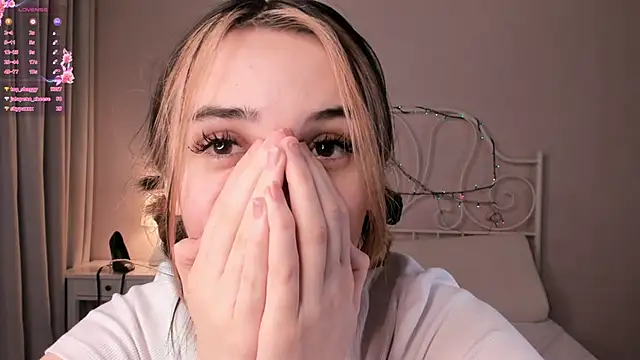 GillianDowdey online show from 12/28/24, 07:33