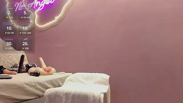 Ninna monroe  online show from 12/13/24, 07:53