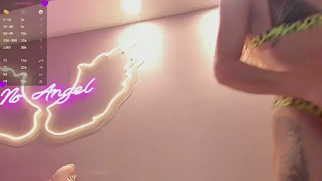 Ninna monroe  online show from 02/24/25, 01:53