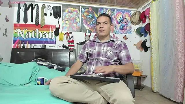 nathan sanchez online show from 10/31/25, 05:08