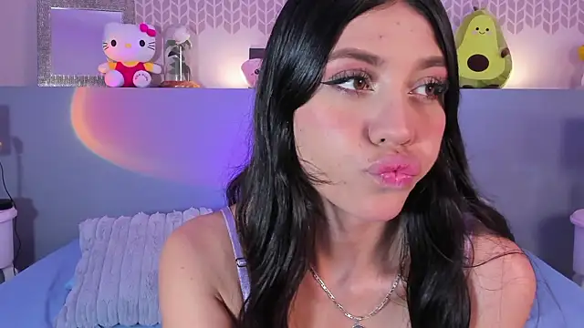 Snapshot of CheryelFox chatting on 03/10/26, 08:47 CheryelFox online show from 03/10/26, 08:47