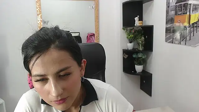 EmilyyEvans  online show from 01/10/25, 03:16