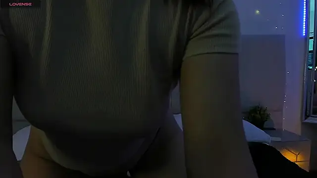 VickyBuunny online show from 02/24/25, 03:42